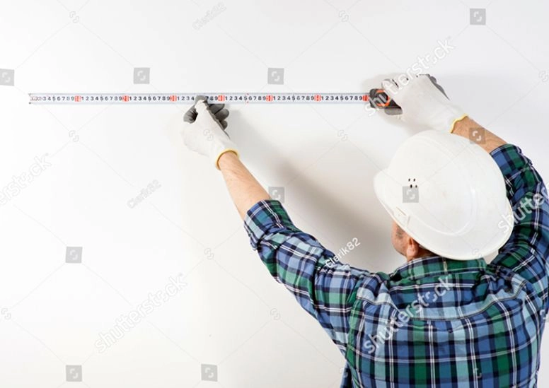 Разметка уровня потолка и расстояния светильников